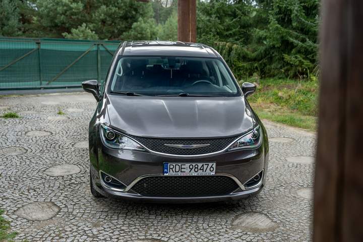 Chrysler Pacifica RU 2019 — zdjęcie 14