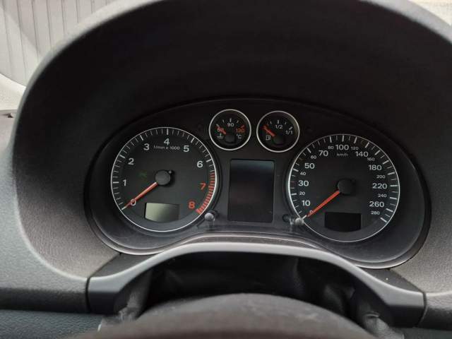 Audi A3 II (8P) facelifting 1 2004 — zdjęcie 7