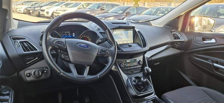 Ford Kuga II facelifting 2017 — zdjęcie 26