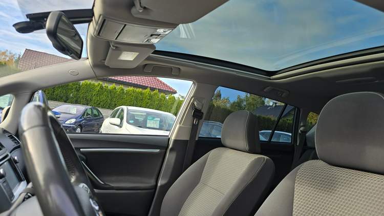 Toyota Verso I facelifting 2014 — zdjęcie 19