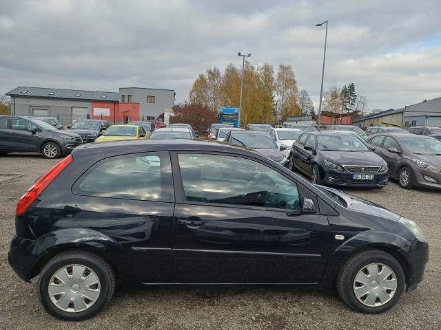 Ford Fiesta Mk6 2008 — zdjęcie 8