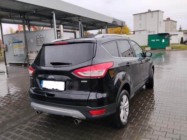 Ford Kuga II 2015 — zdjęcie 3