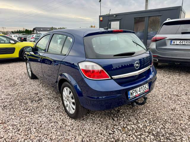 Opel Astra H facelifting 2006 — zdjęcie 5