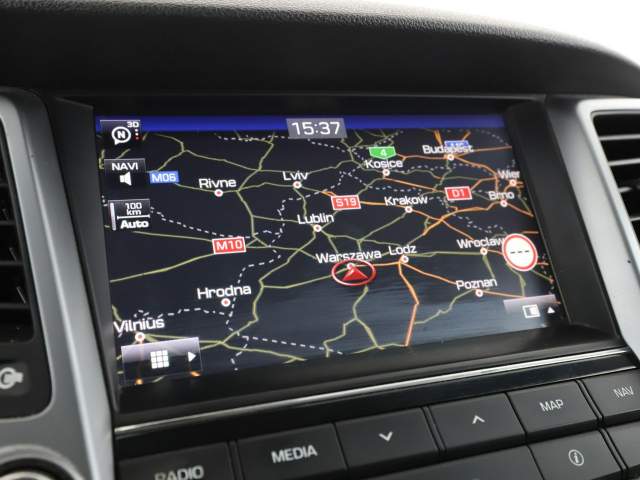 Hyundai Tucson III 2016 — zdjęcie 25
