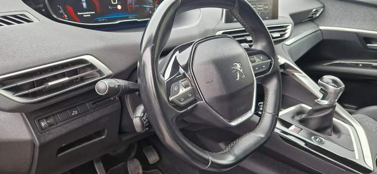 Peugeot 3008 II 2018 — zdjęcie 22