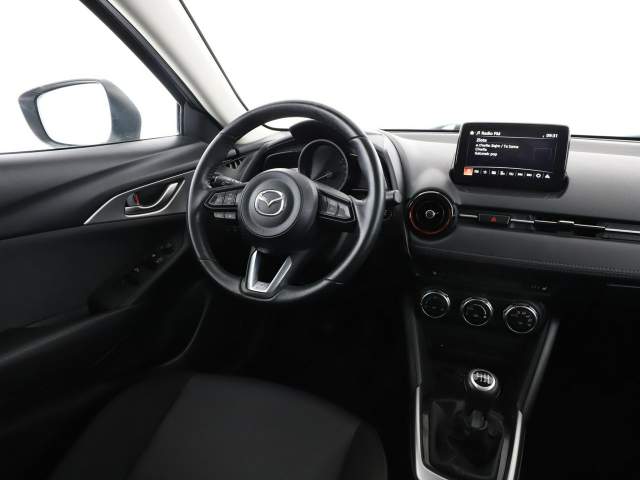 Mazda CX-3 I 2017 — zdjęcie 16