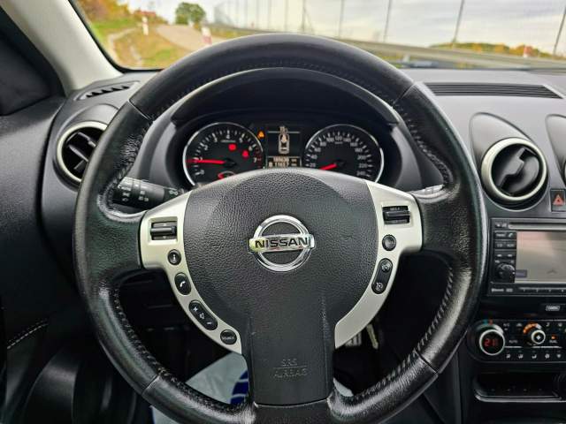 Nissan Qashqai+2 I facelifting 2013 — zdjęcie 27