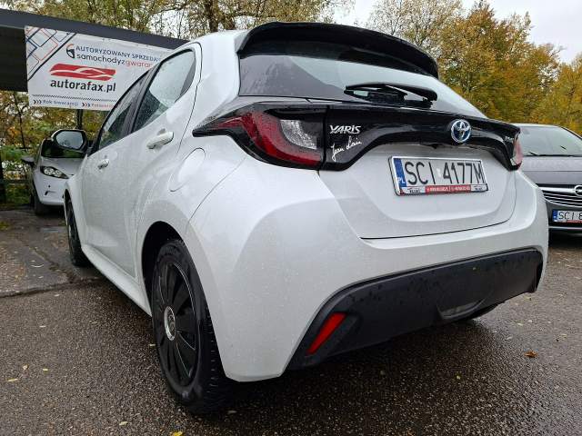 Toyota Yaris IV 2022 — zdjęcie 9