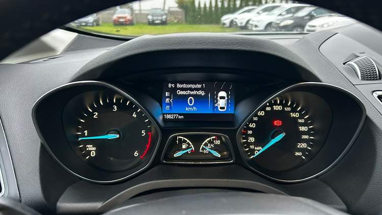 Ford C-MAX II facelifting 2015 — zdjęcie 13
