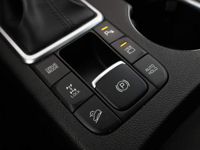 Kia Sportage IV facelifting 2020 — zdjęcie 31