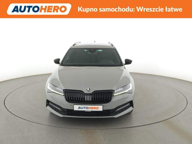 Skoda Superb III facelifting 2020 — zdjęcie 11