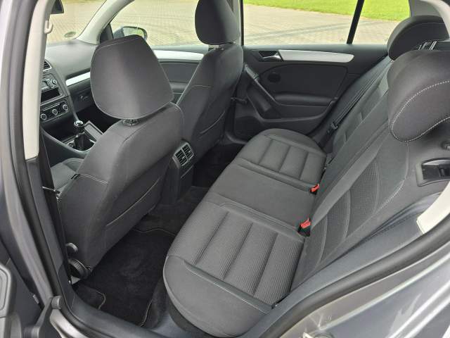 Volkswagen Golf VII 2012 — zdjęcie 17