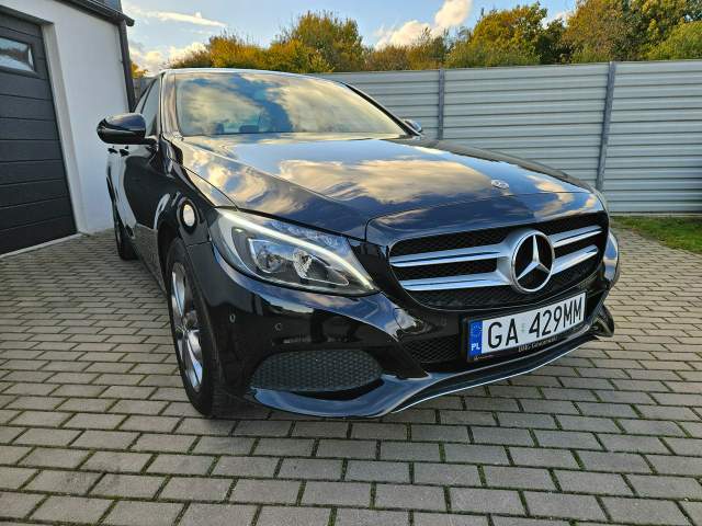Mercedes-Benz C-Klasa IV (W205) facelifting 2018 — zdjęcie 20