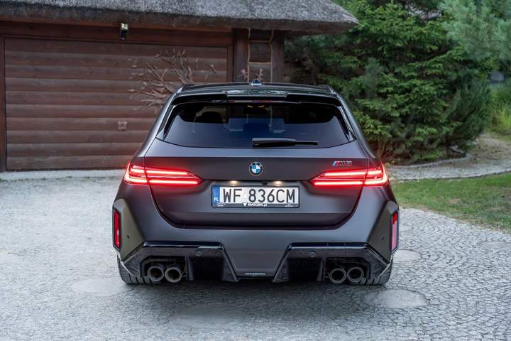 BMW M5 VII (G90) 2025 — zdjęcie 24
