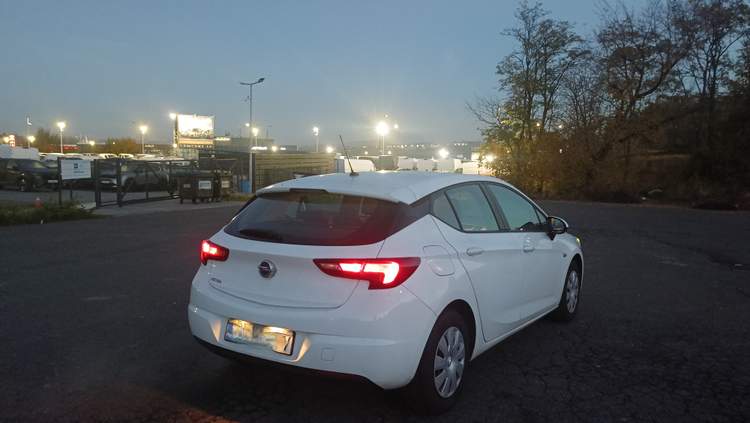 Opel Astra K 2017 — zdjęcie 6