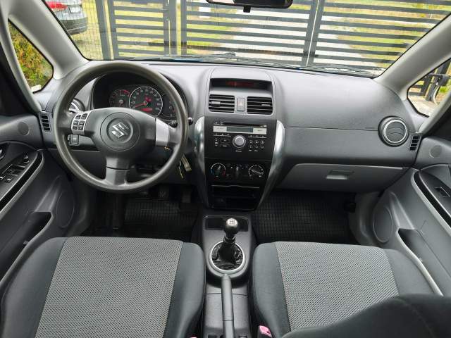 Suzuki SX4 I (Classic) 2007 — zdjęcie 9