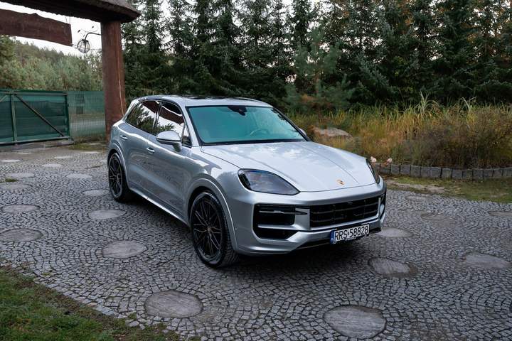 Porsche Cayenne III facelifting 2024 — zdjęcie 19