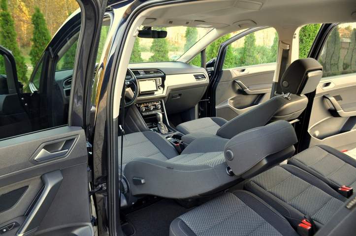 Volkswagen Touran II 2017 — zdjęcie 28
