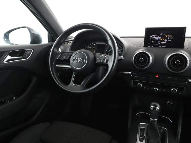 Audi A3 III (8V) facelifting 2018 — zdjęcie 16