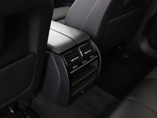 BMW 5 serii VII (G30/G31) 2019 — zdjęcie 40