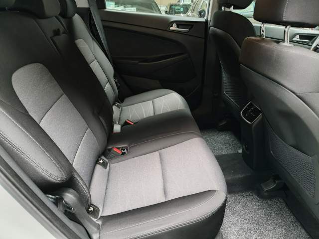 Hyundai Tucson III facelifting 2019 — zdjęcie 14
