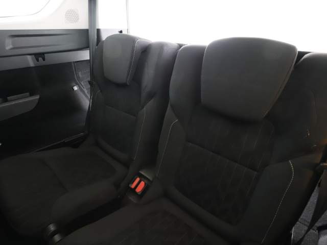 Renault Scenic IV 2019 — zdjęcie 35