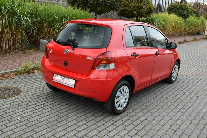 Toyota Yaris II facelifting 2009 — zdjęcie 19
