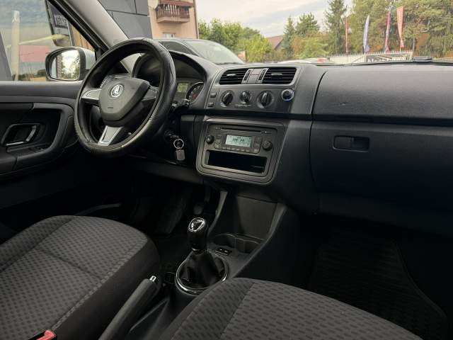 Skoda Fabia II facelifting 2013 — zdjęcie 16