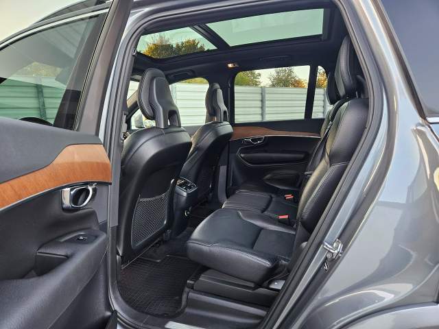 Volvo XC90 II 2016 — zdjęcie 26