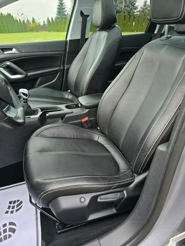 Peugeot 308 II 2014 — zdjęcie 13