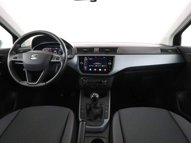 SEAT Arona I 2021 — zdjęcie 15