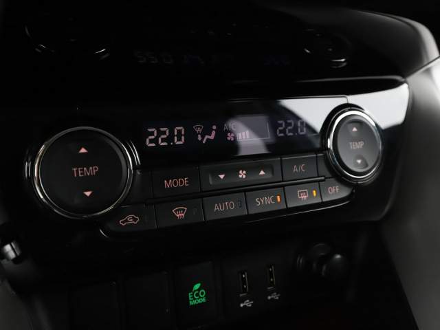 Mitsubishi Eclipse Cross I 2018 — zdjęcie 25