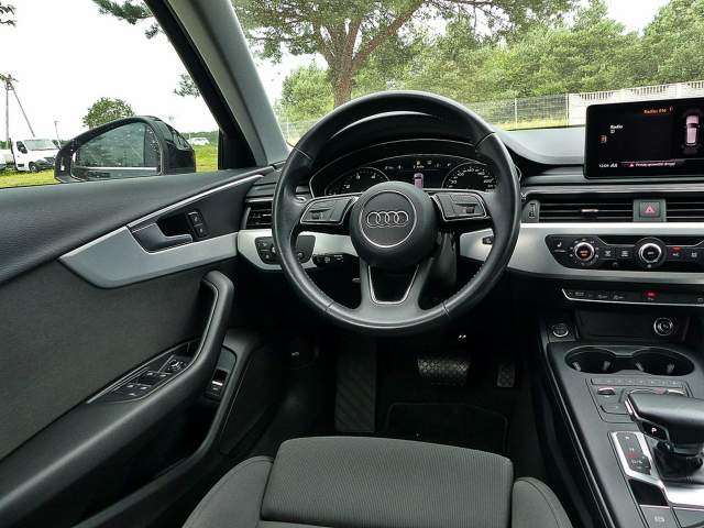 Audi A4 V (B9) 2019 — zdjęcie 35