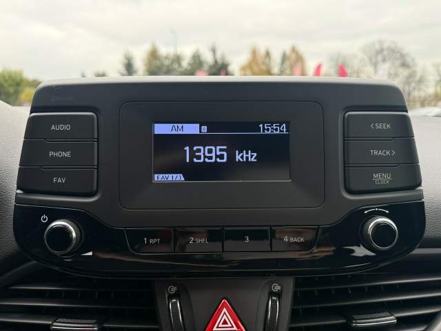 Hyundai i30 III facelifting 2 2021 — zdjęcie 22