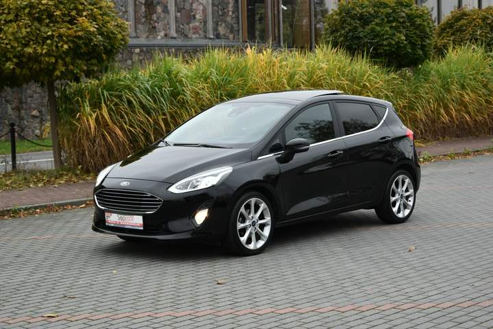 Ford Fiesta Mk6 facelifting 2017 — zdjęcie 3