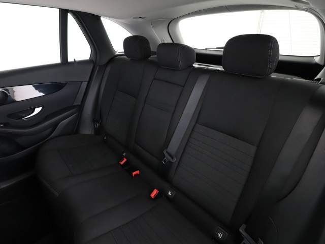 Mercedes-Benz GLC I (X253) facelifting 2021 — zdjęcie 17