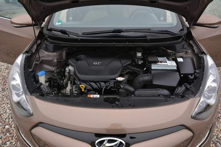 Hyundai i30 II 2013 — zdjęcie 30