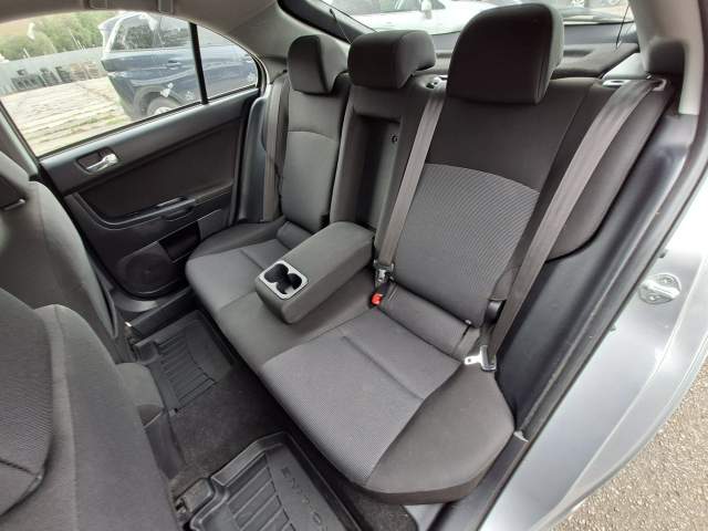 Mitsubishi Lancer X 2009 — zdjęcie 23
