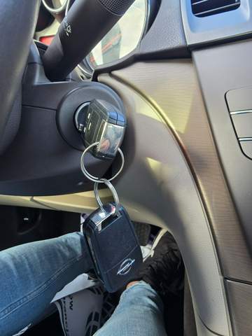 Opel Insignia I 2010 — zdjęcie 38