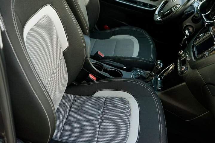 Kia Ceed II 2015 — zdjęcie 14