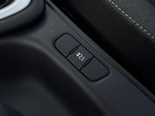 Toyota Yaris IV 2022 — zdjęcie 25