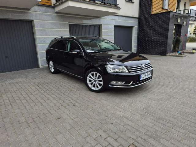 Volkswagen Passat B7 2011 — zdjęcie 2
