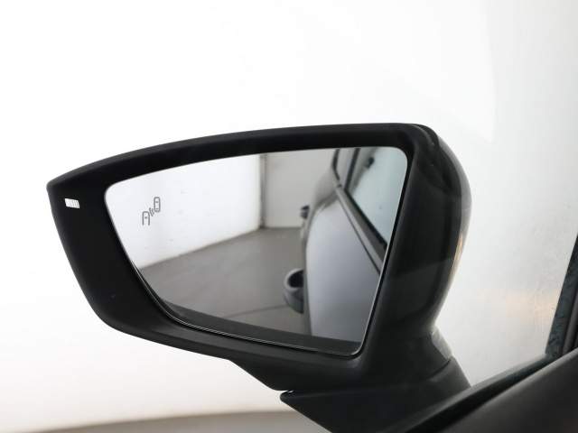 SEAT Arona I 2021 — zdjęcie 35