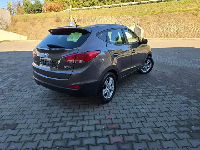Hyundai ix35 I 2013 — zdjęcie 7