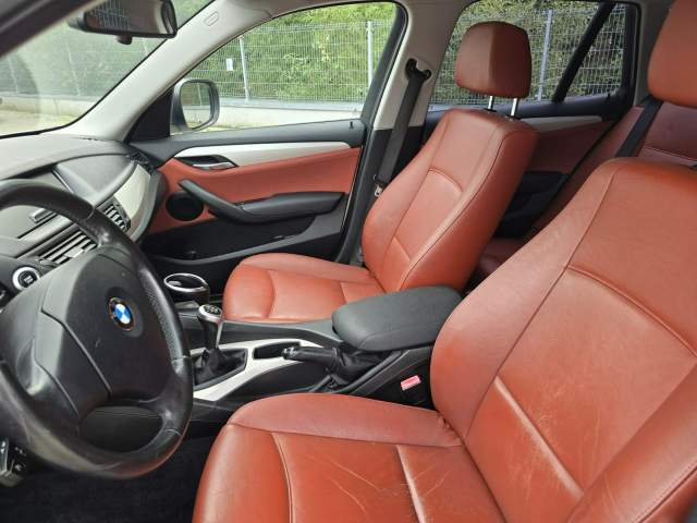 BMW X1 I (E84) 2011 — zdjęcie 22