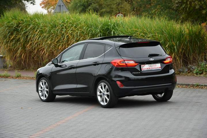 Ford Fiesta Mk6 facelifting 2017 — zdjęcie 4