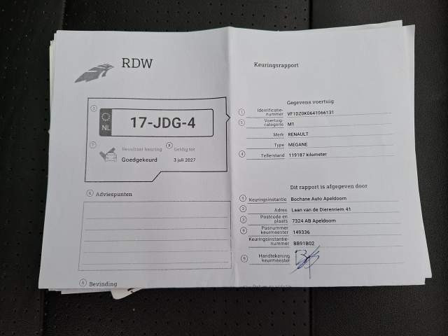 Renault Megane III 2009 — zdjęcie 34