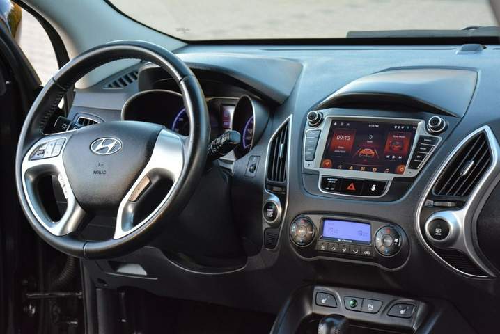 Hyundai ix35 I 2011 — zdjęcie 17