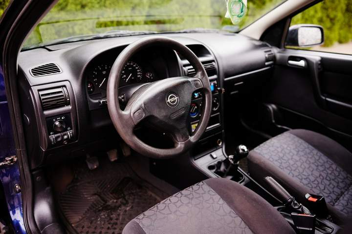 Opel Astra F 1999 — zdjęcie 13
