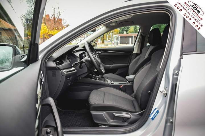 Skoda Octavia III (A7) facelifting 2022 — zdjęcie 12